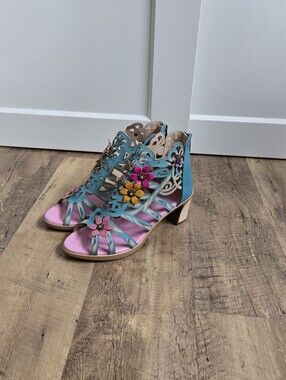 Metcandy Blooming Vine Romantic Cutout Sandals Size 39